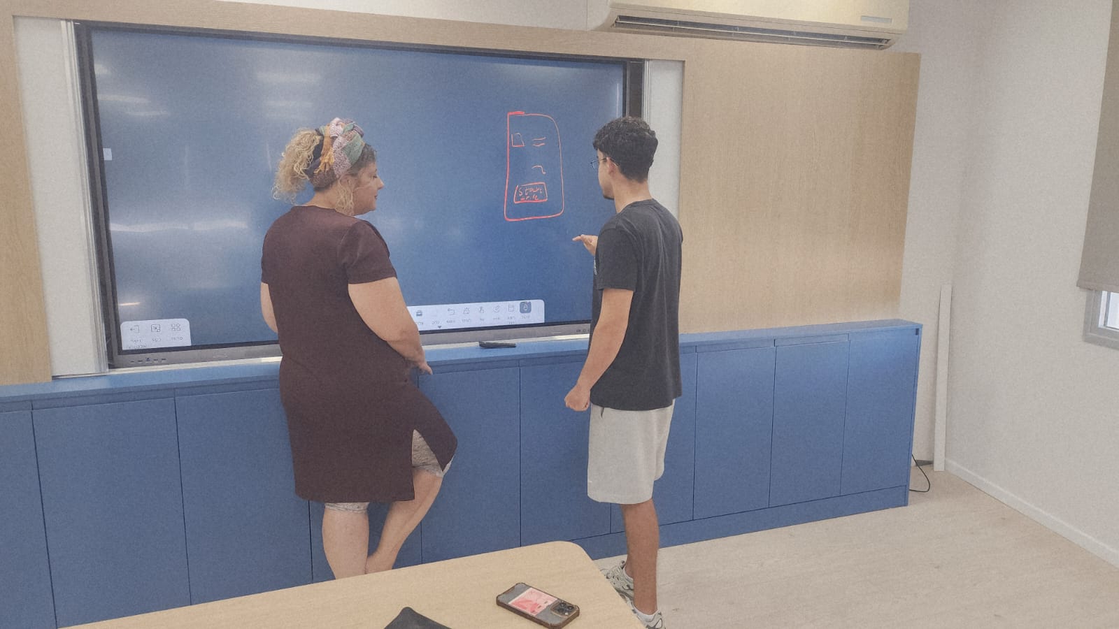חדש בעירוני ה' חדר חדשנות